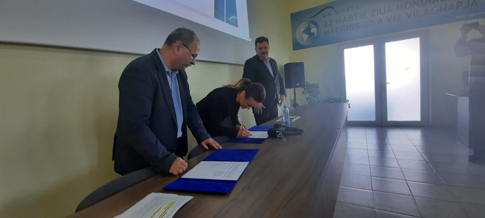 DEZVOLTARE. APASERV SATU MARE  a semnat contractul de asistență tehnică pentru managementul proiectului regional de dezvoltare a infrastructurii de apă din județ