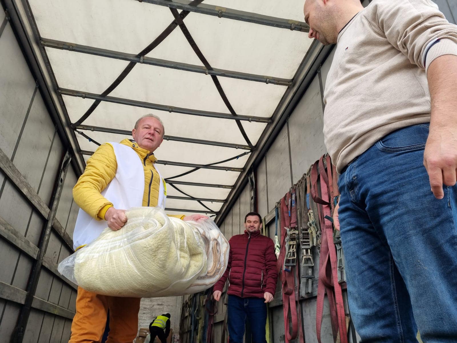 FOTO.Comunitatea din Ardud este în continuare alături de cetățenii ucrainieni!