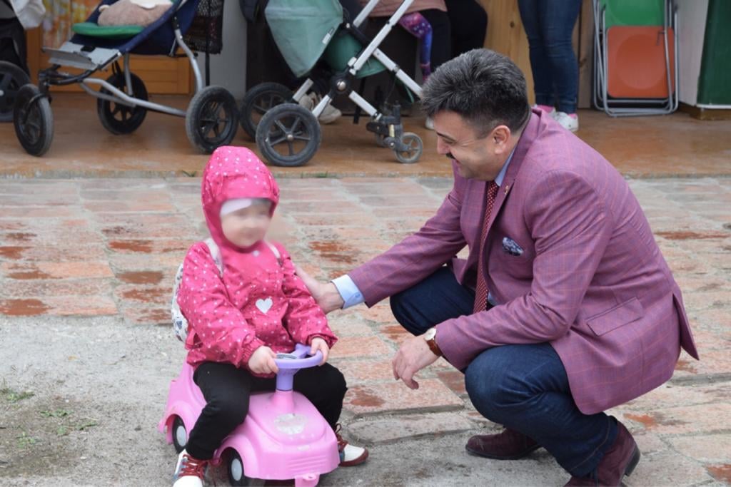 FOTOGALERIE. Prefectul Radu Roca, implicat activ în criza umanitară din Ucraina