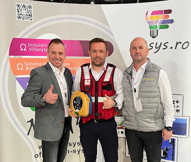 Un Defibrilator a fost donat de de către M SYS Group