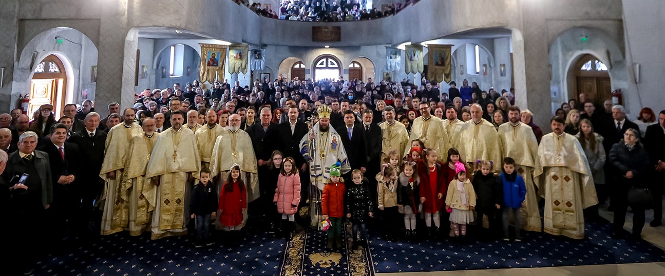 FOTOGALERIE. PS  Timotei Sătmăreanul a oficiat o Litrughie ARHIEREASCĂ la Satu Mare