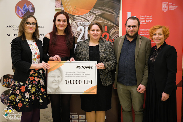 Evenimente caritabile susținute de instituțiile de cultură sătmăreană. Construirea Casei Zânelor sprijinită cu o sumă considerabilă