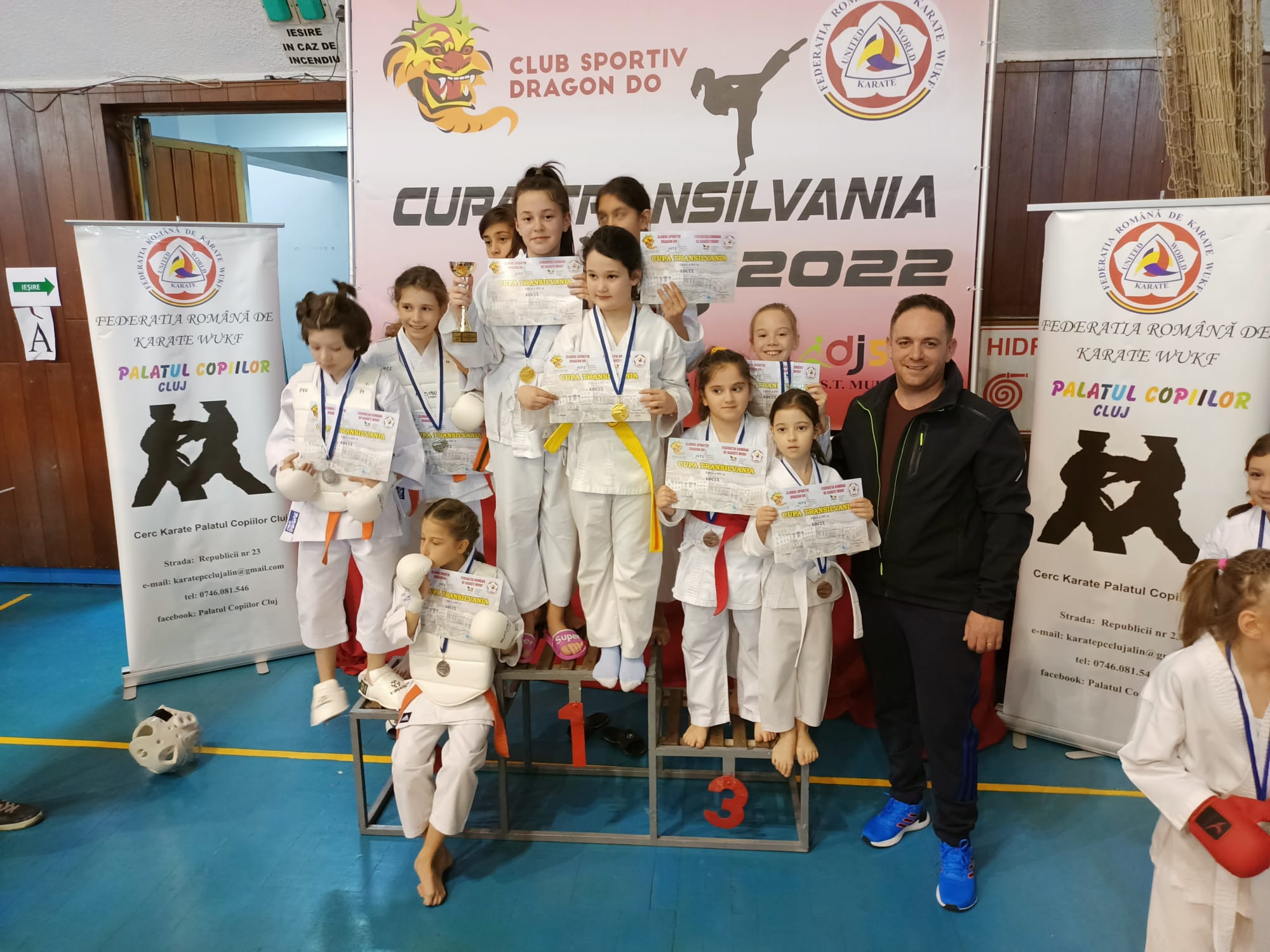 Karateka de la Zanshin , de 10 ori pe podium la Cupa Transilvania de la Târgu Mureș