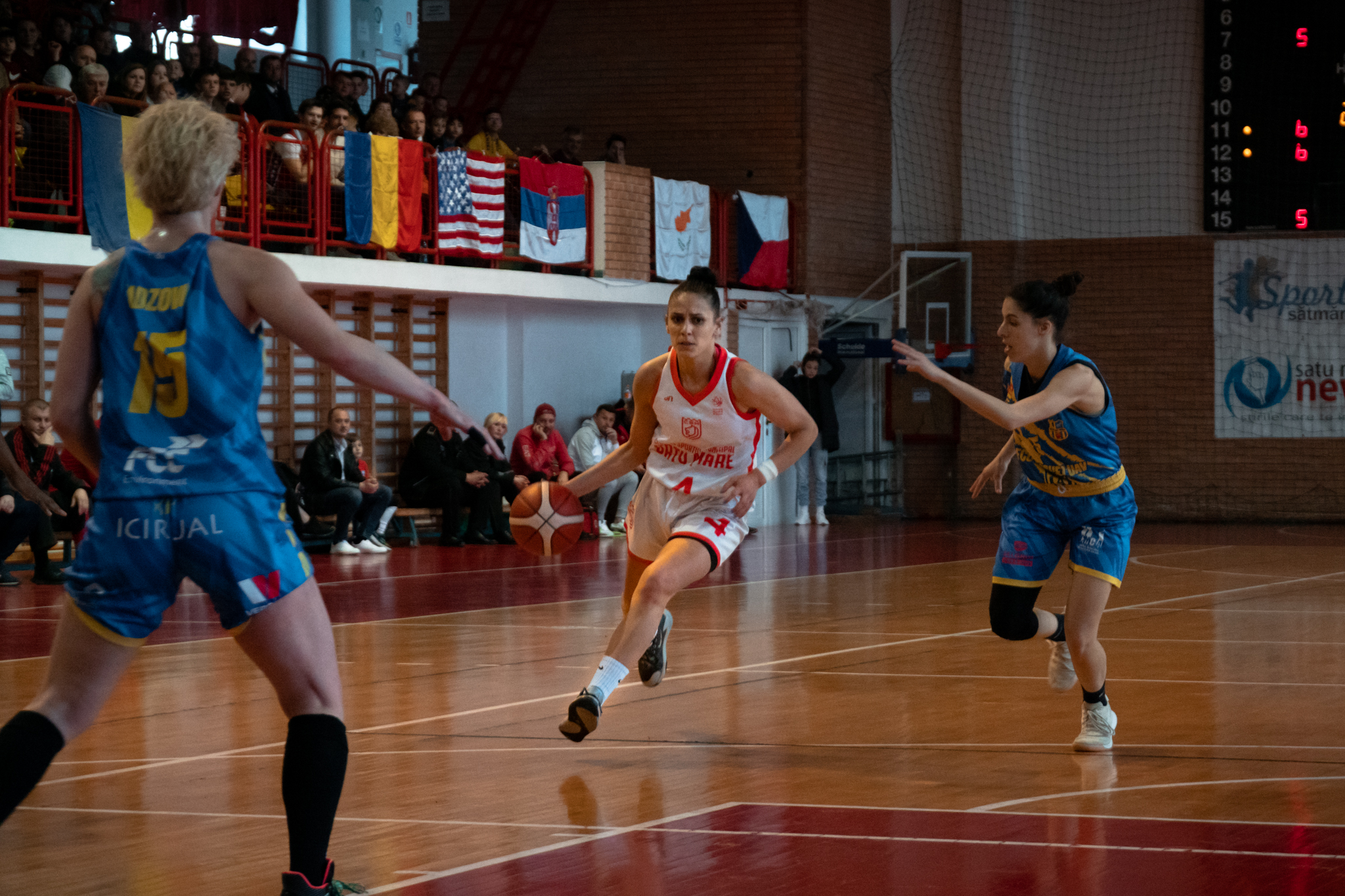 Trupa lui Lopez pierde ambele meciuri de “acasă” și finala e tot mai departe