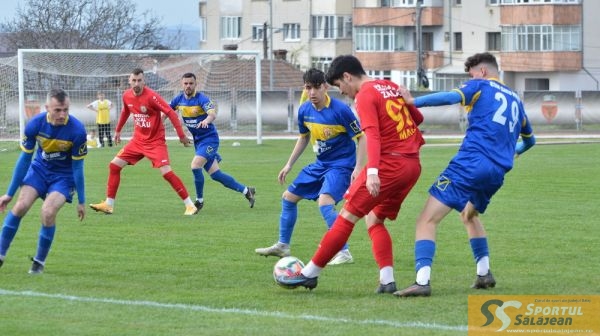 Liga a 3-a: Continuă parcursul perfect sub comanda lui Tibi Csik! SCM Zalău- CSM Satu Mare 0-3!