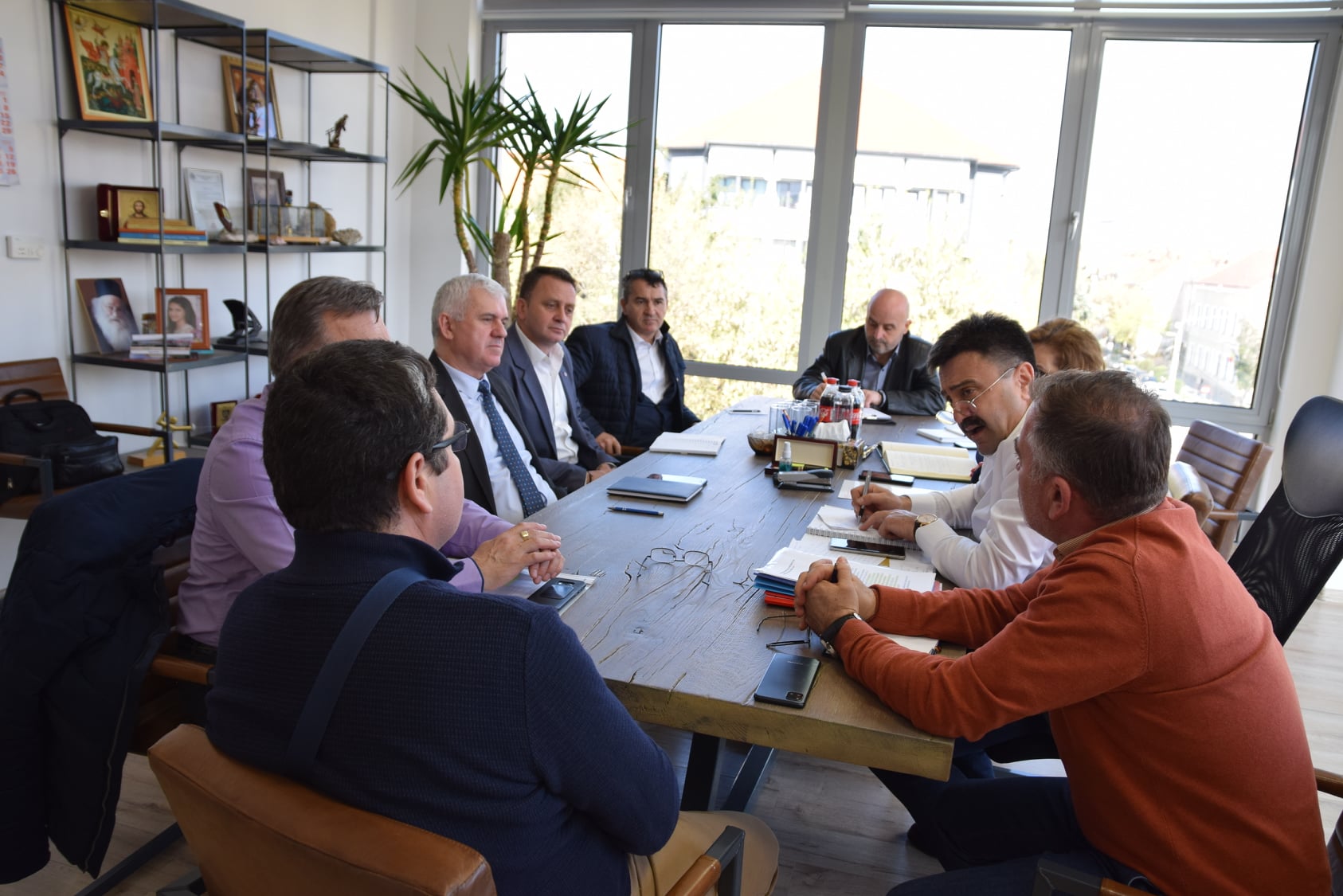 Ședință grea la Prefectură