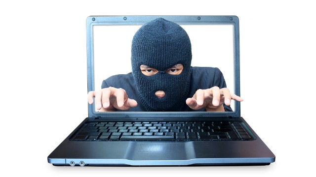 Se îngroașe gluma cu hackerii ăștia!