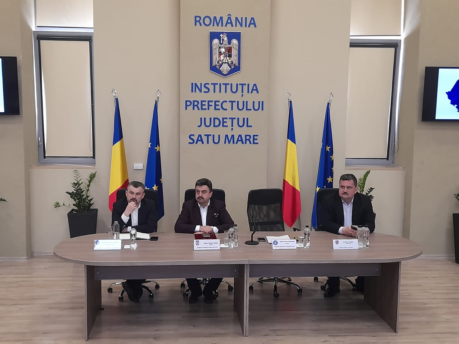 FOTO. Fermierii sătmăreni s-au întâlnit cu Ministrul Agriculturii în cadrul Prefecturii Satu Mare