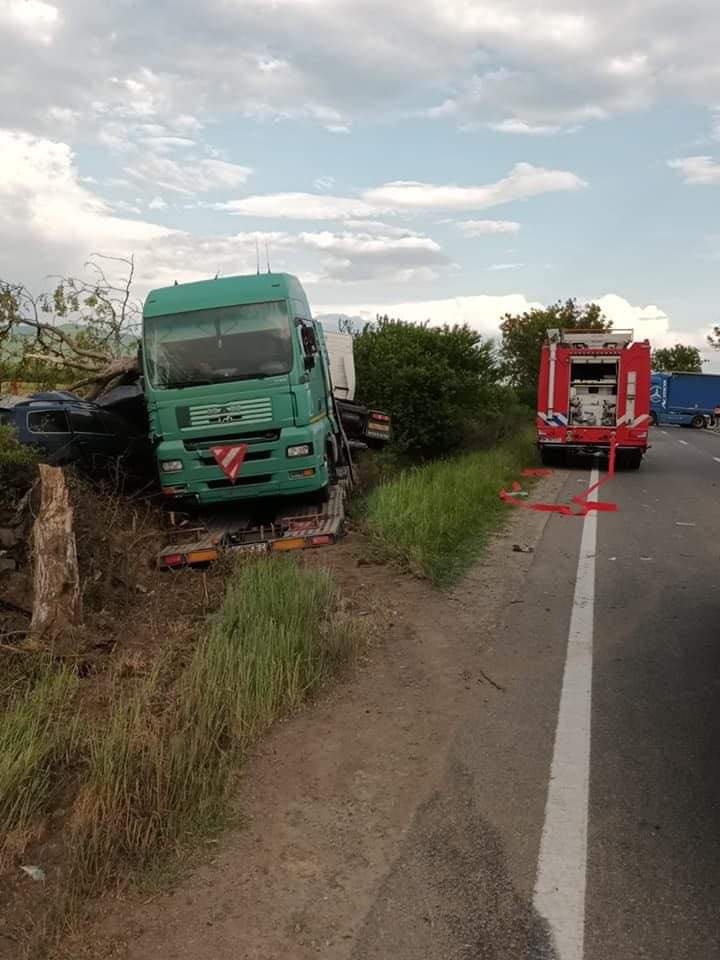 Accident între Apa și Seini. O femeie a decedat