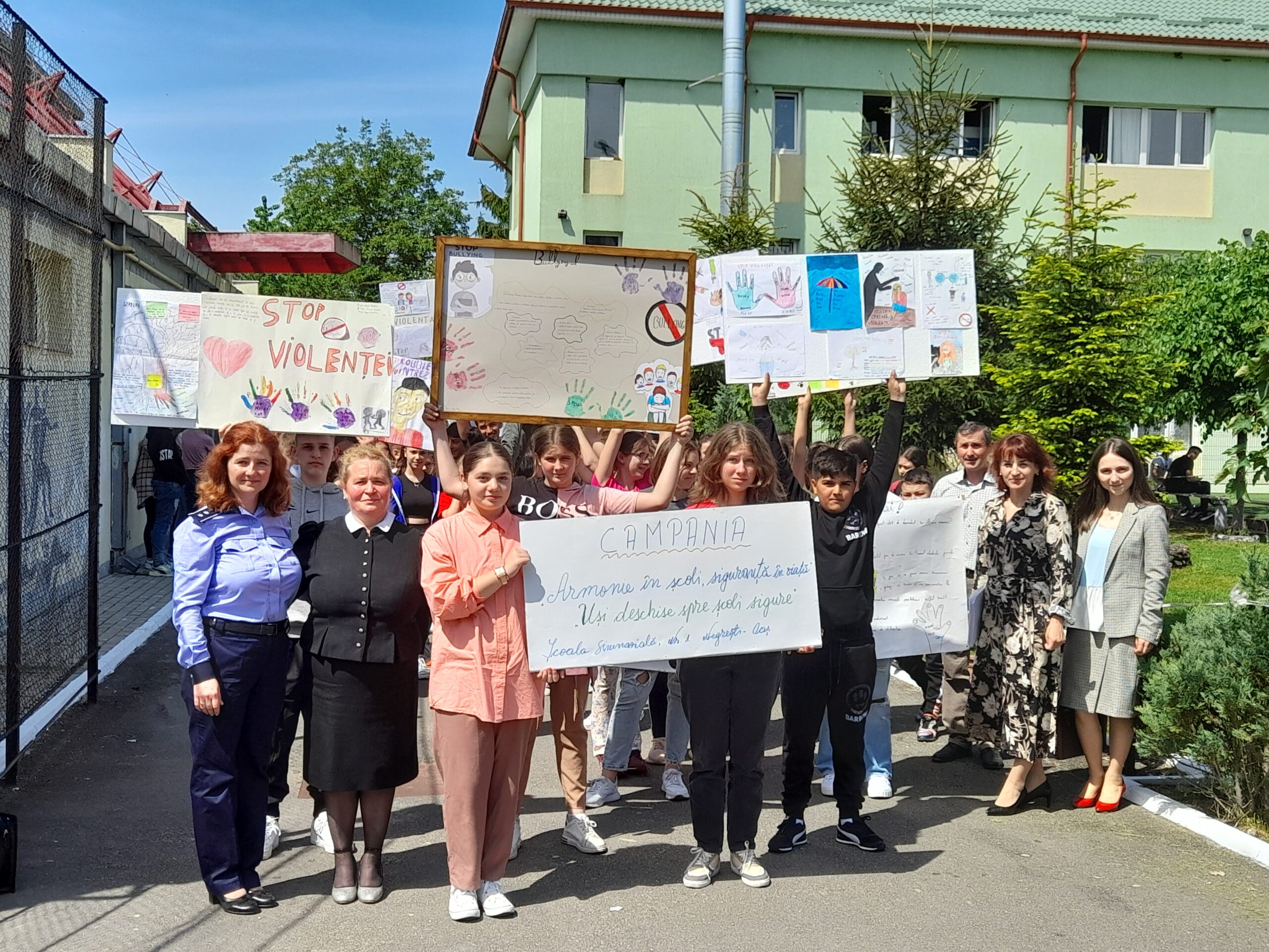Activități desfășurate în cadrul Campaniei  “Armonie în școli, siguranță în viață”