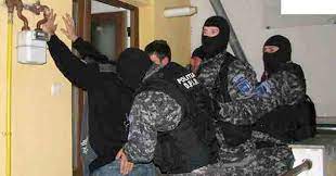 Atenție mare la ce fac copiii voștri!