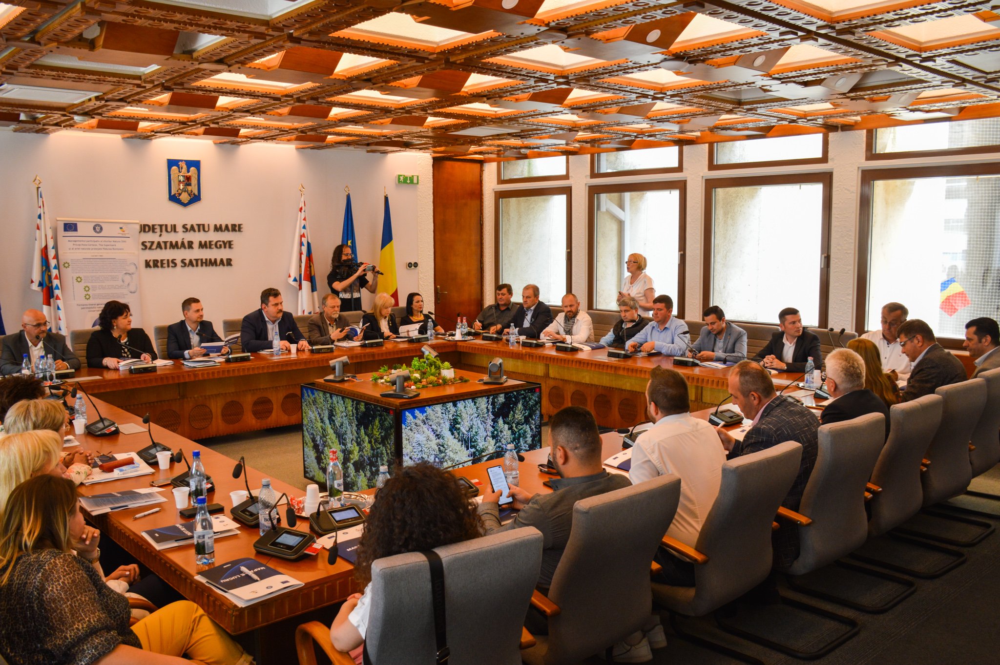 CONSILIUL JUDEȚEAN. Rectificare bugetară cu un mare plus pentru sănătate și drumuri