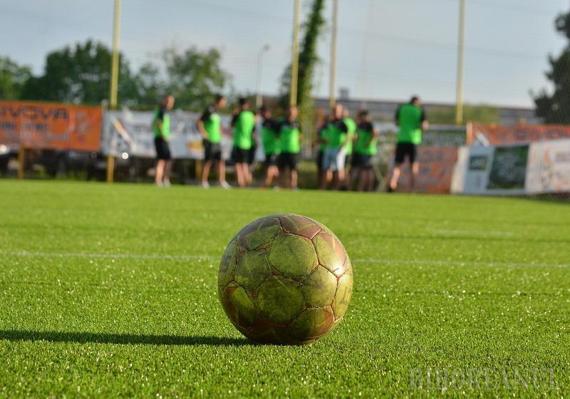 Partidă amicală încheiată cu pumni și picioare