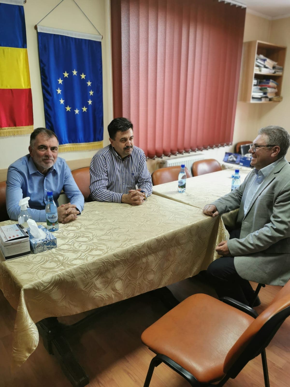 Prefectul Radu Roca a avut  întâlniri de lucru la Hodod  și Bogdand