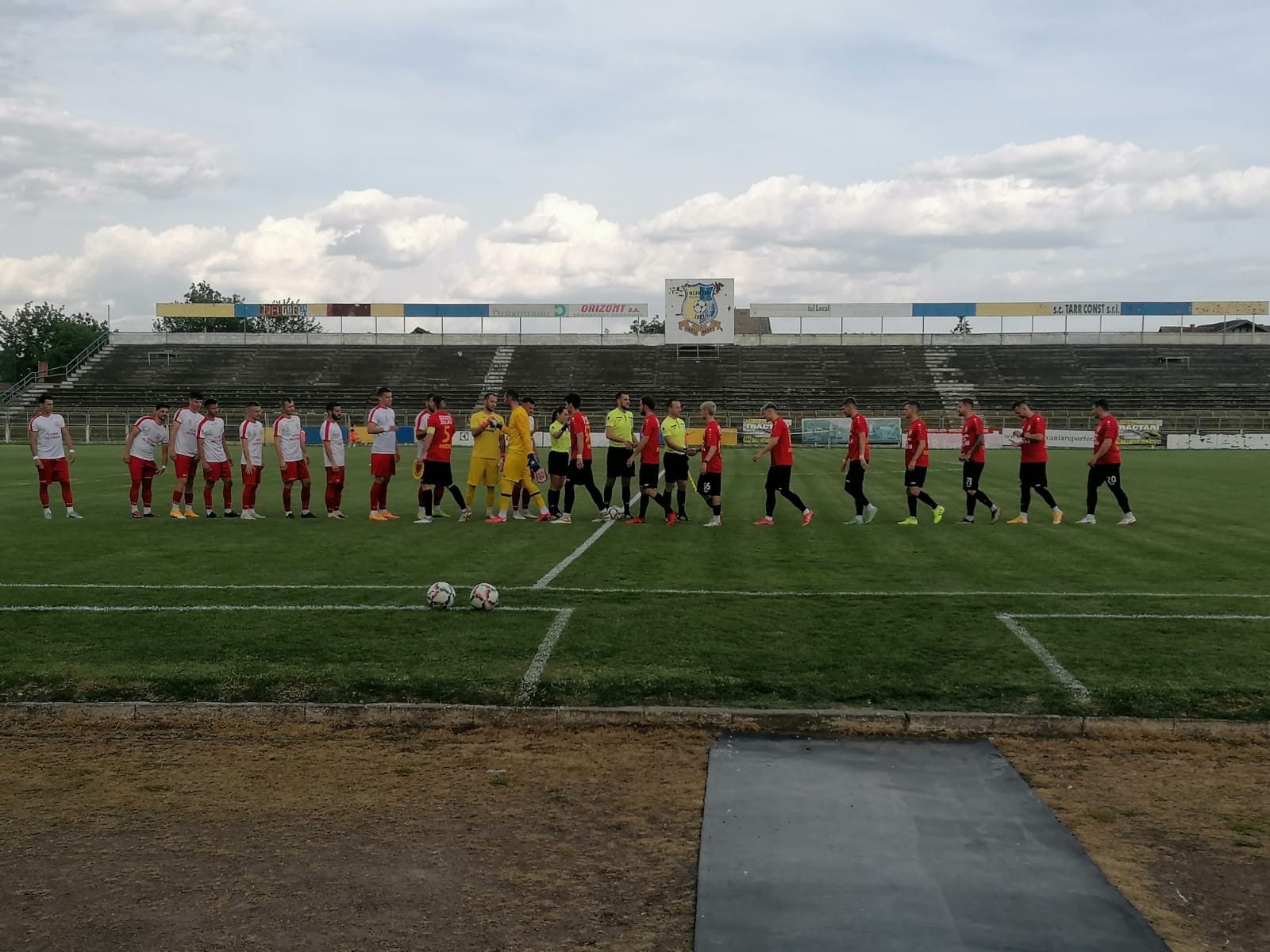 Prima înfrângere cu Tibi Csik pe bancă