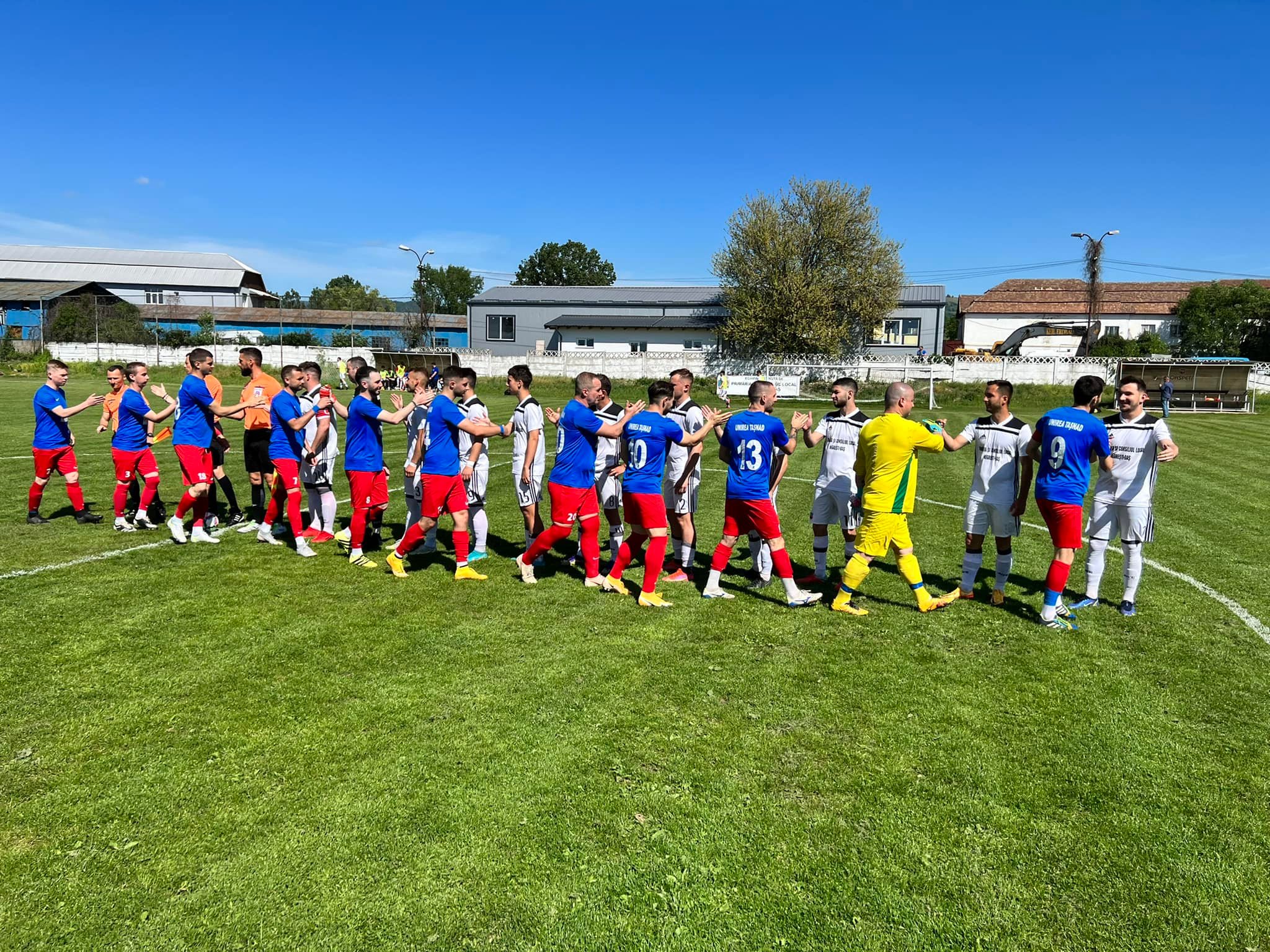 Oșenii își rotunjesc golaverajul și speră la titlu!