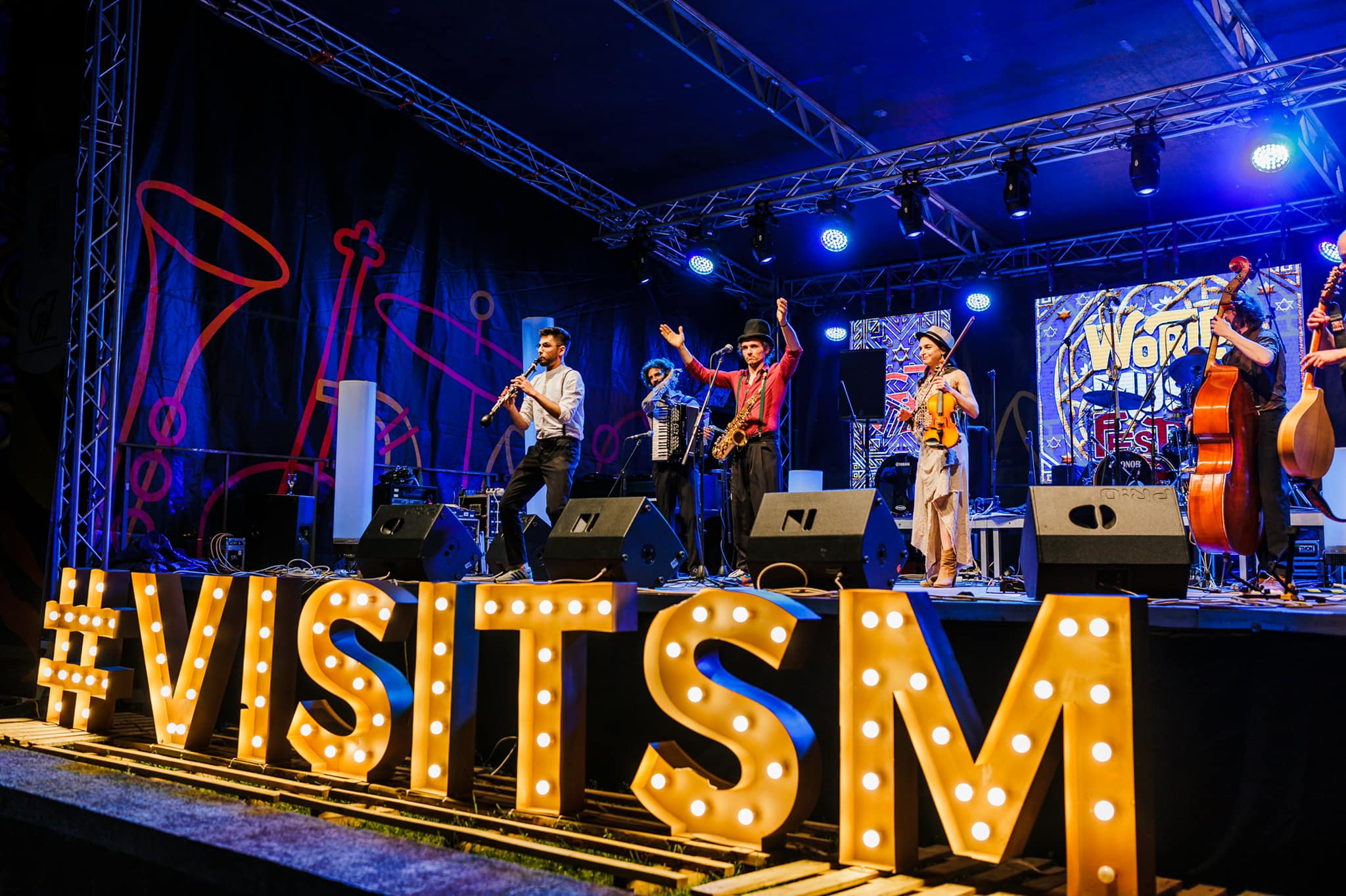 La Satu Mare au răsunat cele mai faine ritmuri ale artiștilor de valoare din industria world music