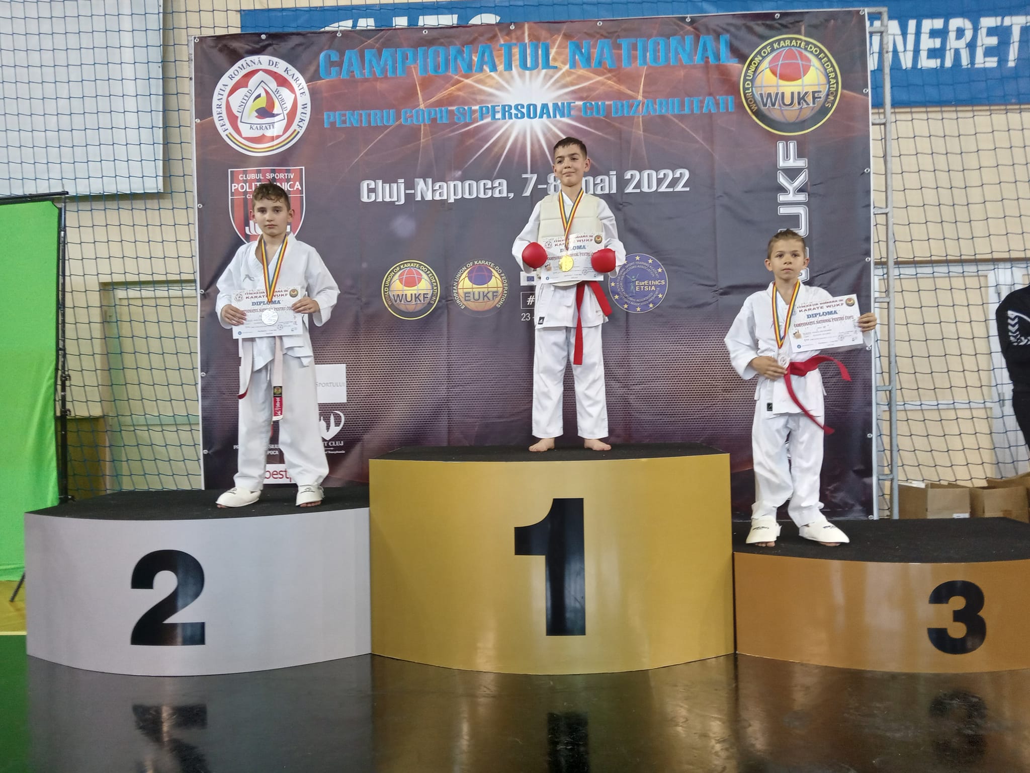 Zanshin are patru campioni naționali la karate WUKF
