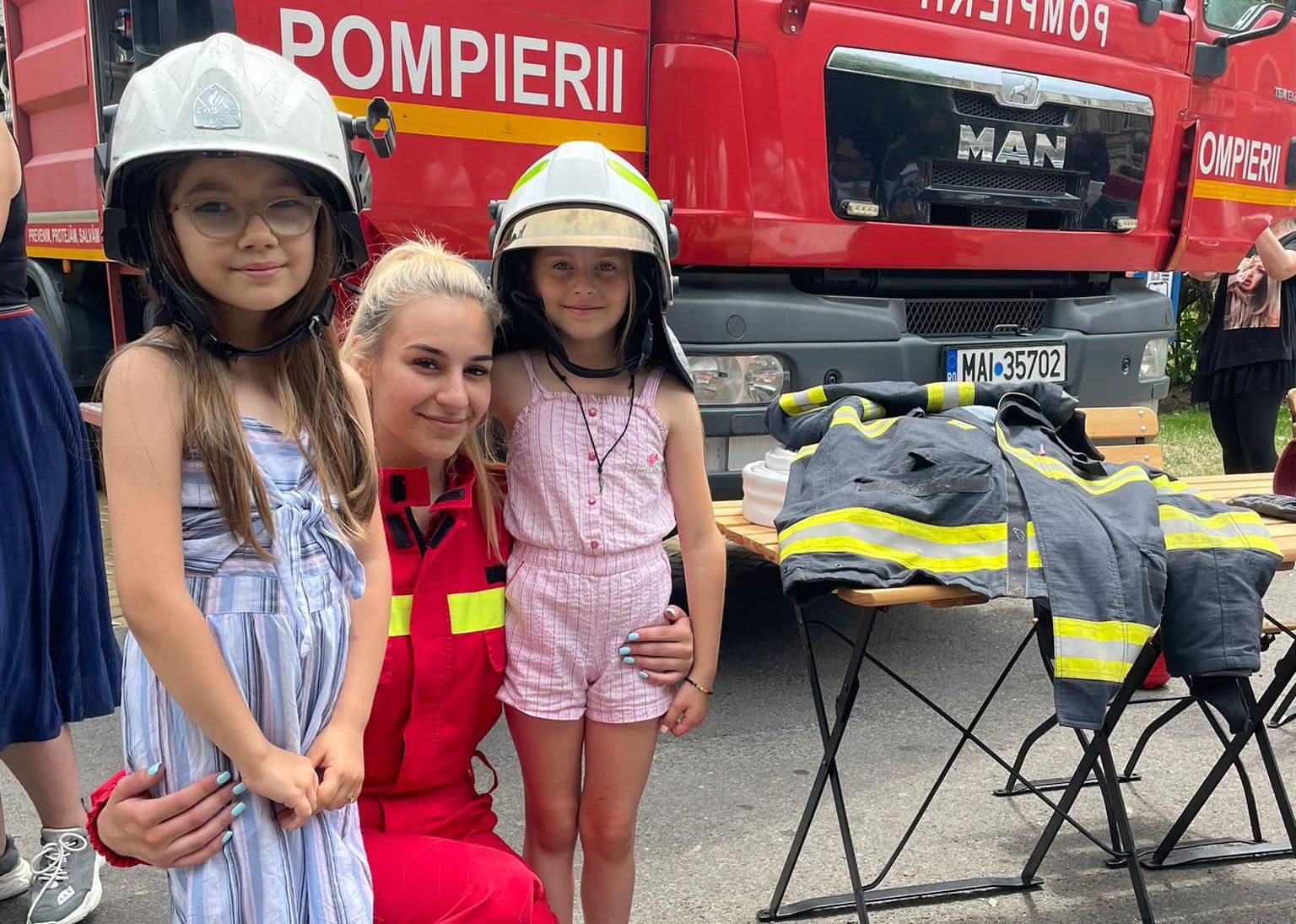 SUPER-EROI, de ziua lor! 1 Iunie special, alături de ISU!