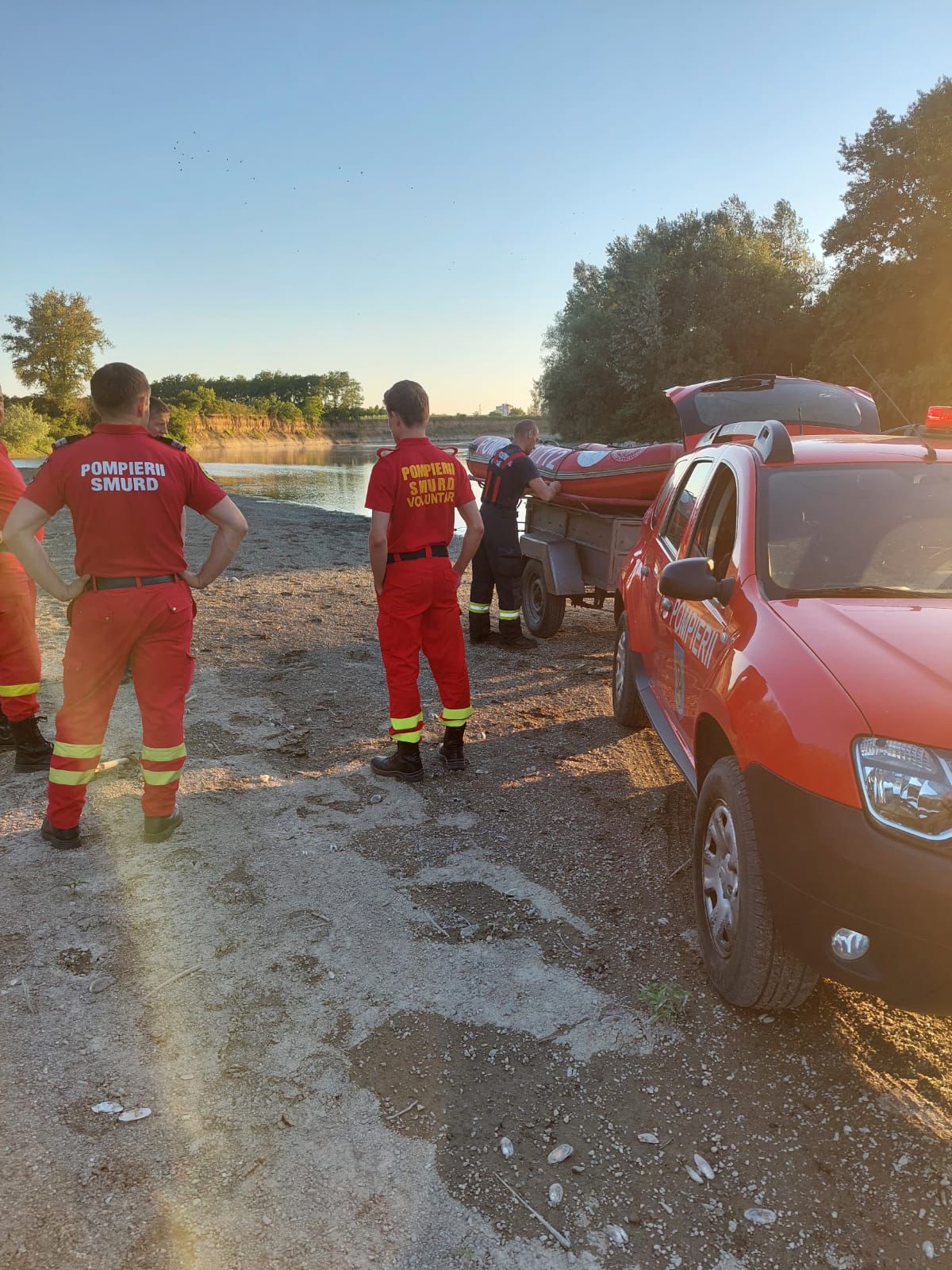 Băiat de 14 ani, găsit înecat în Someș
