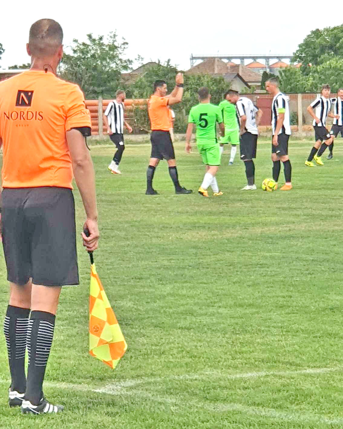 Liga 3 rămâne tot cu 100 de echipe împărțite în zece serii!