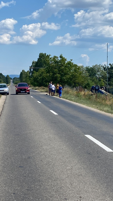 Accident. Un sătmărean a ajuns cu mașina în Șanț