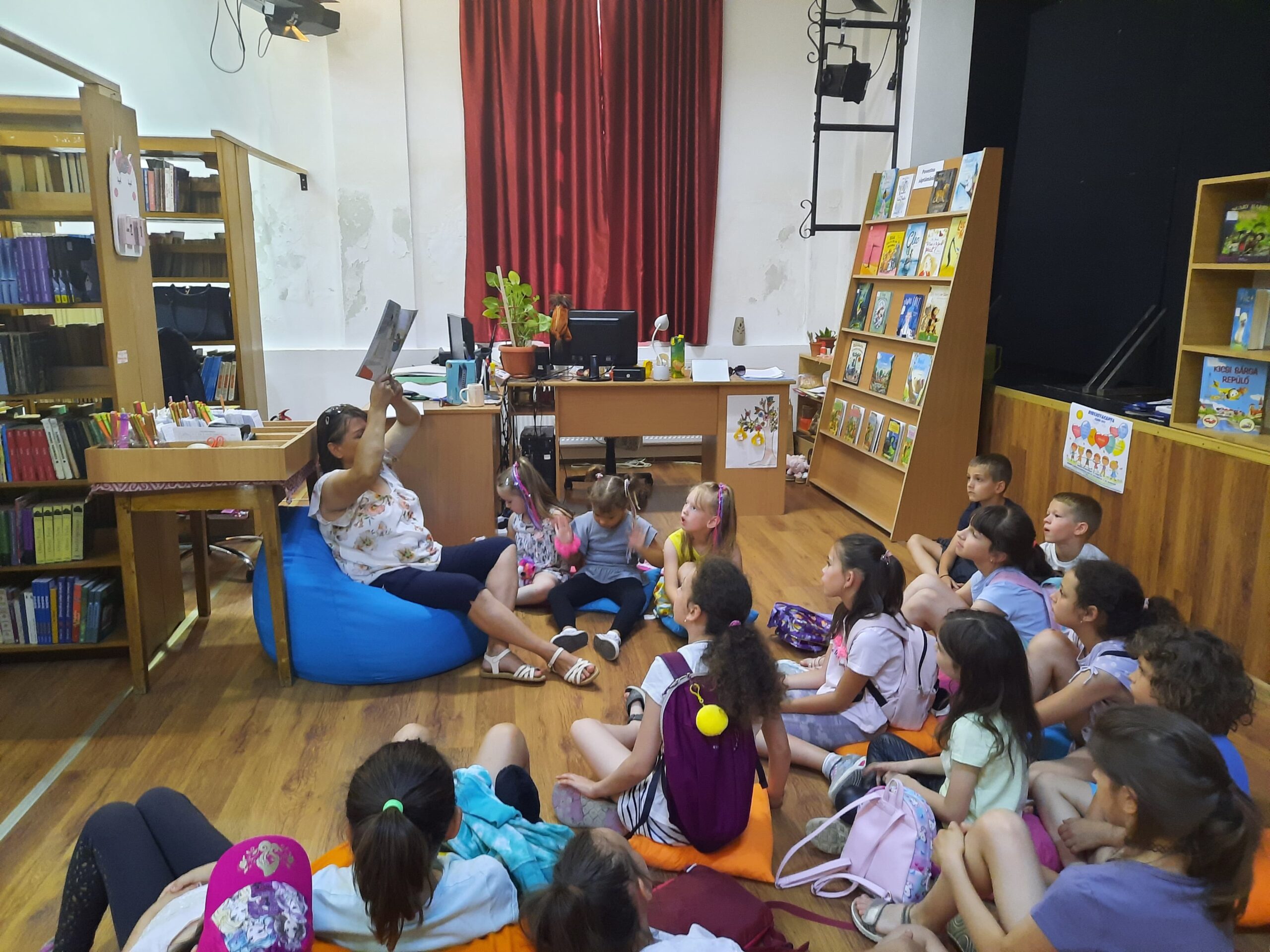 A început bibliovacanța, un program de vară cultural