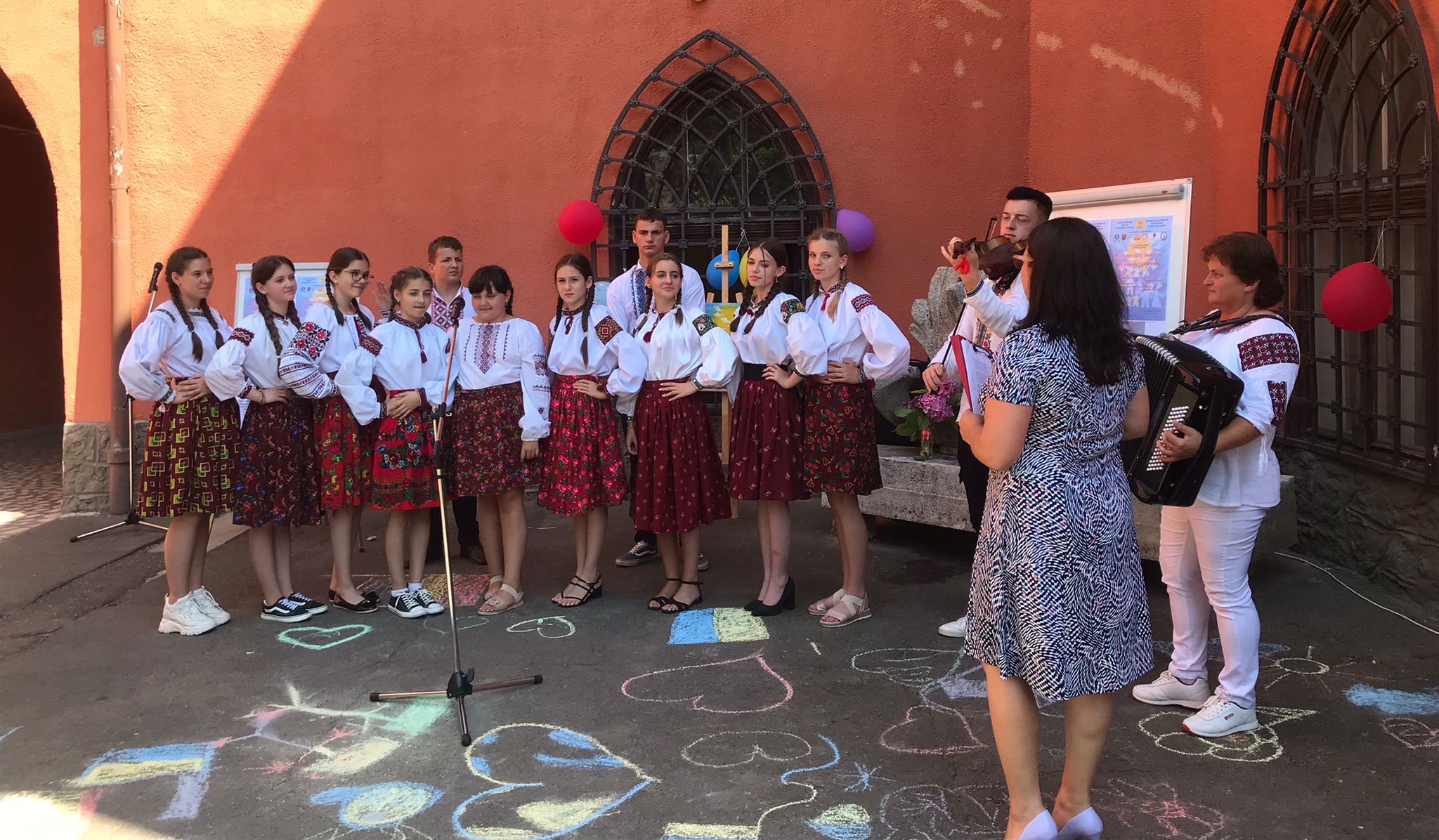 Distracție, voie bună și solidaritate  faţă de refugiaţii din Ucraina