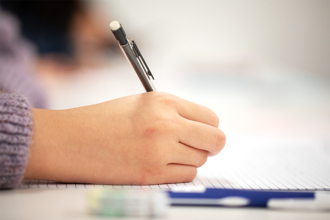 Astăzi s-a desfășurat proba scrisă la Limba maternă din cadrul examenului de Evaluare Națională