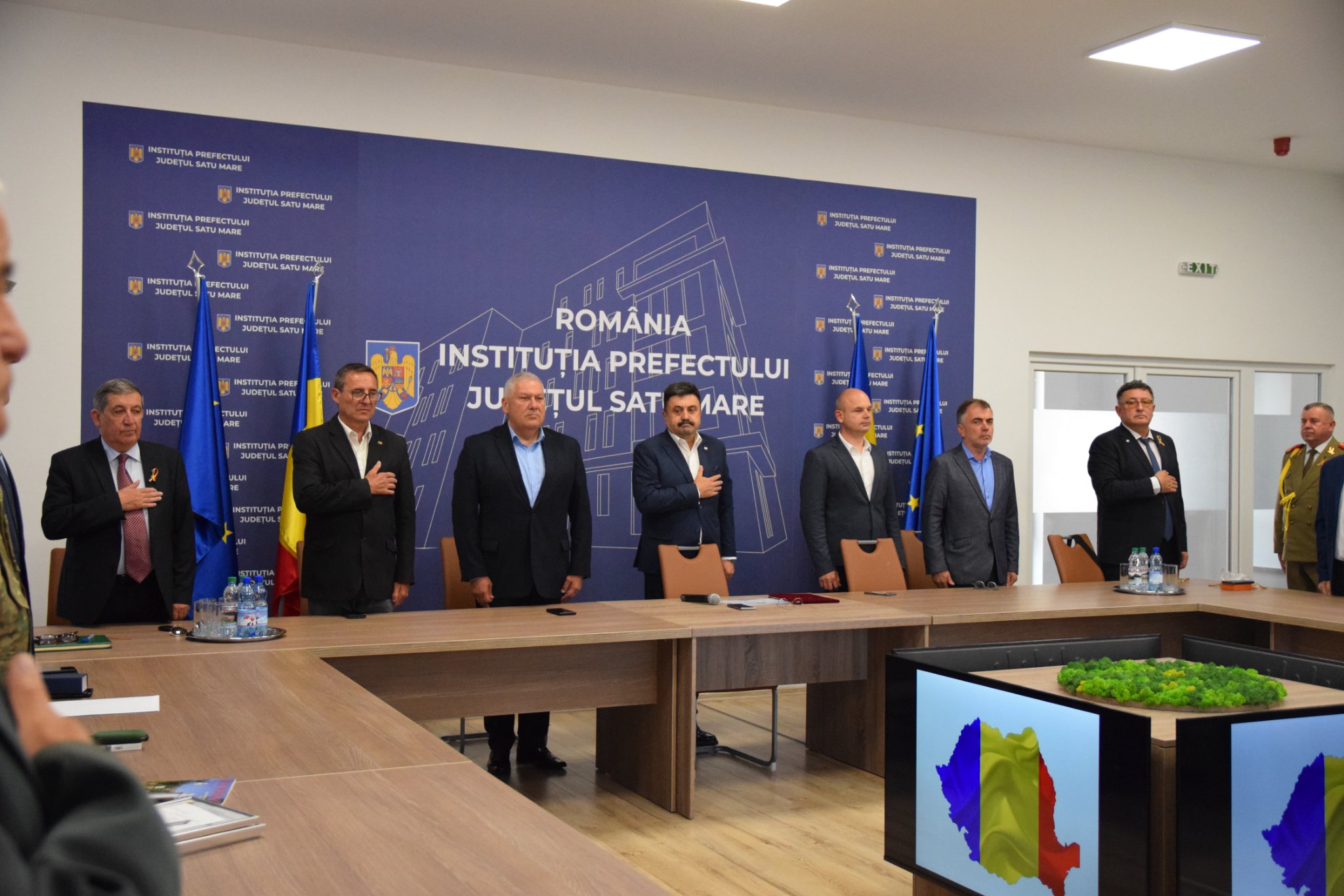 Sărbătoare. Ziua Rezervistului Militar marcată la Instituția Prefectului Județul Satu Mare