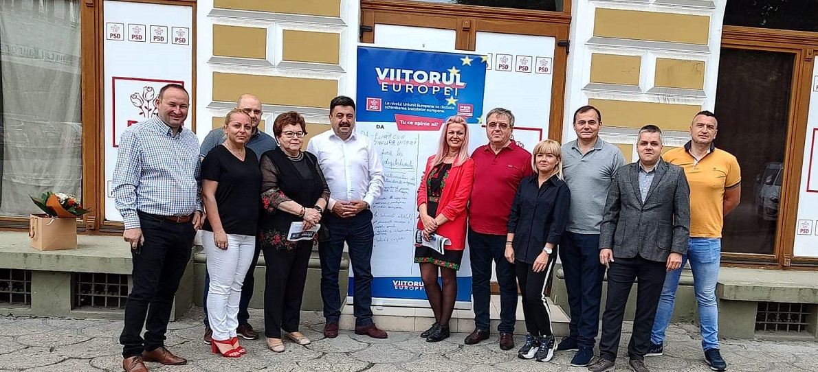 FOTOGALERIE. Consultări populare la Satu Mare. Organizatori: PSD și PES