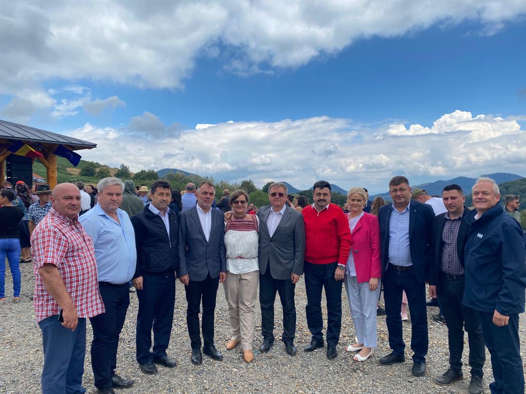 Festivalul “La Porțile Zânelor” la hotarul dintre Turț-Băi și Cămărzana