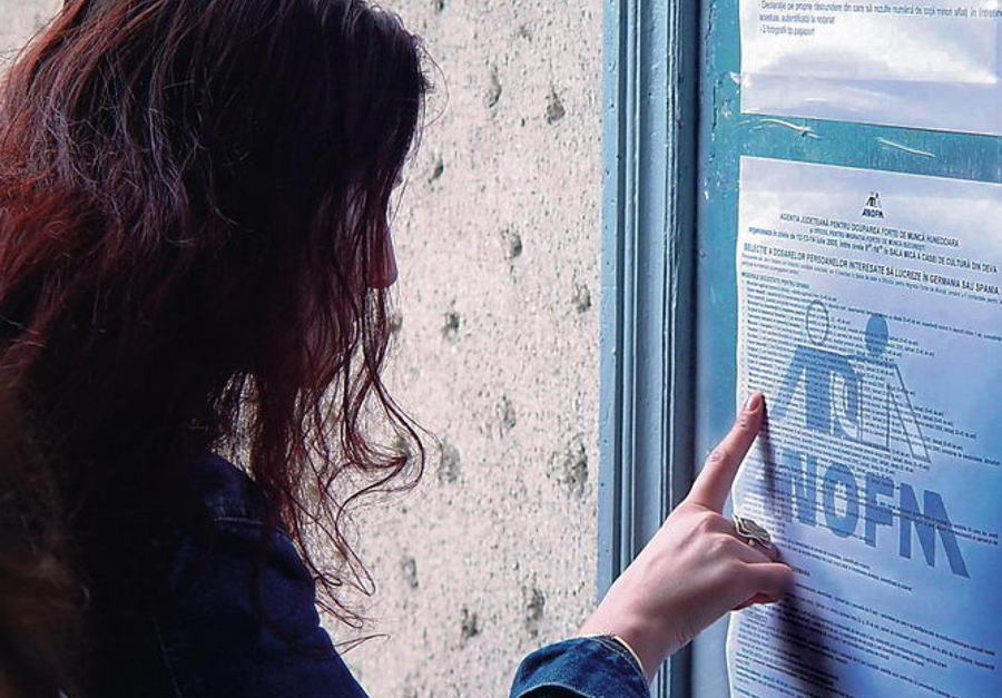 Aproape 2000 de persoane angajate prin intermediul  Agenţiei Judeţene pentru Ocuparea Forţei de Muncă Satu Mare, luna trecută