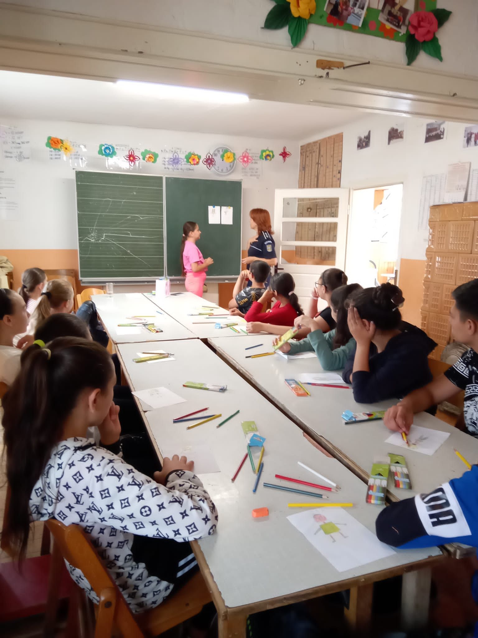 Polițiștii sătmăreni, în misiune la Centrul Buki din localitatea Cidreag