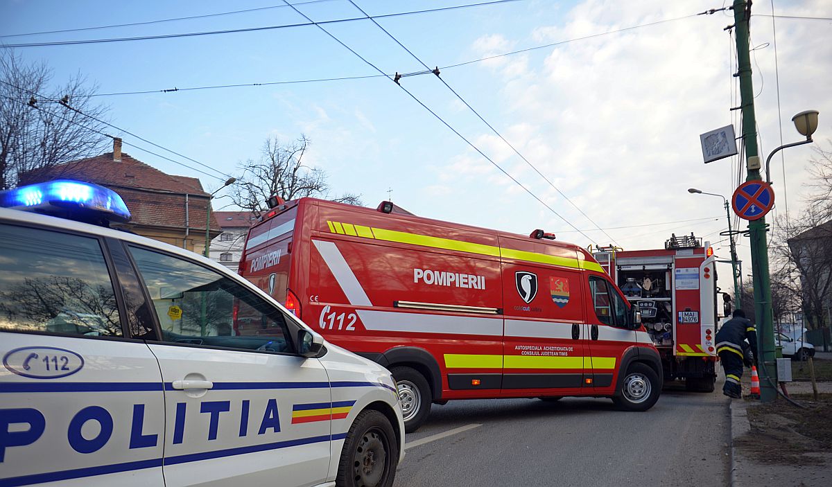 Bărbat cu grave probleme psihice, salvat înainte să provoace o tragedie