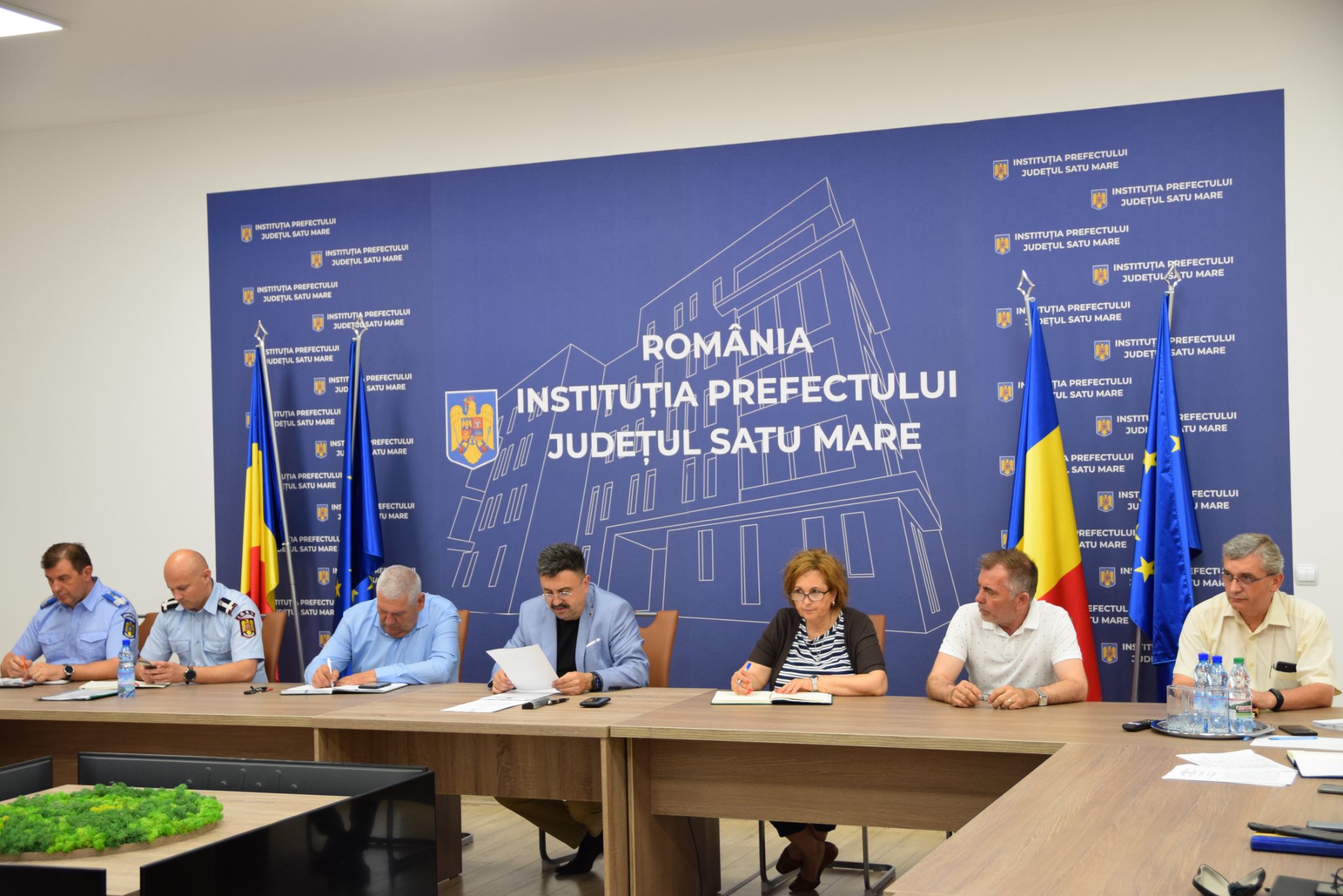 Ședința Comitetului Județean pentru Situații de Urgență privind canicula, la Prefectură