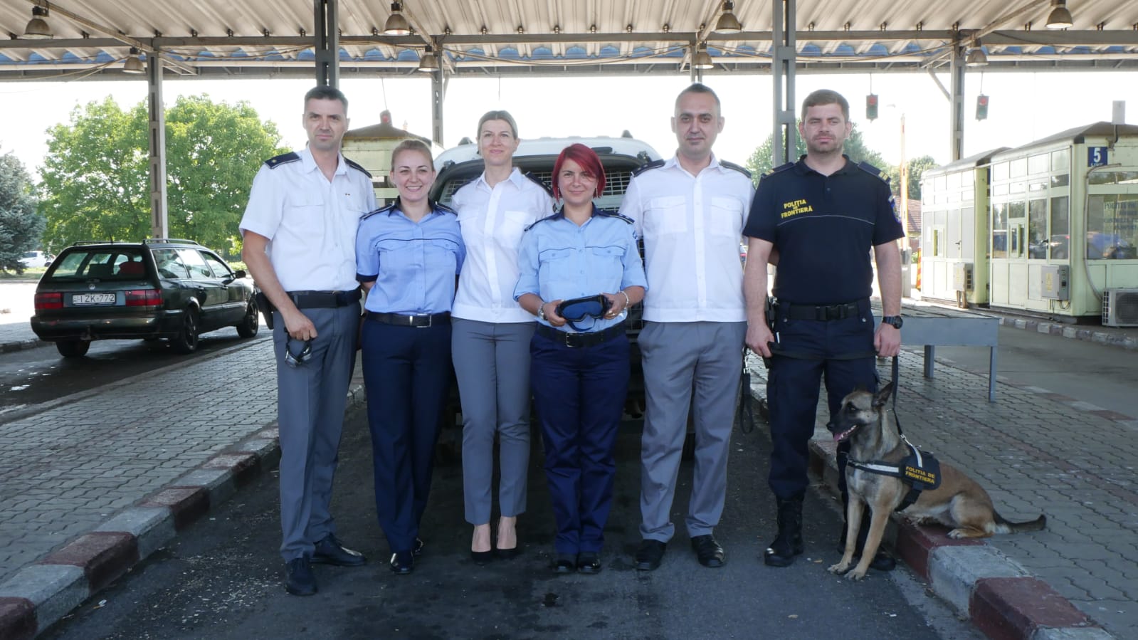 Activități informativ- preventive desfășurate de polițiști în Punctul de Trecere a Frontierei Petea