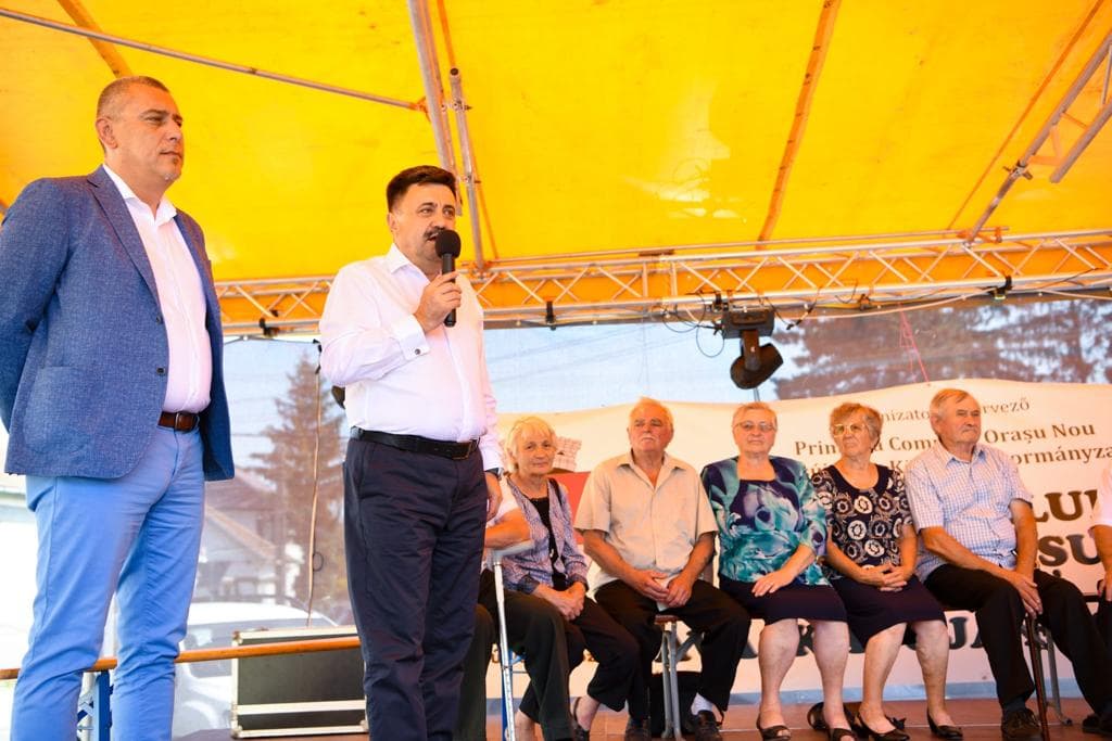 EVENIMENT.  Sărbătoare la Orașu Nou