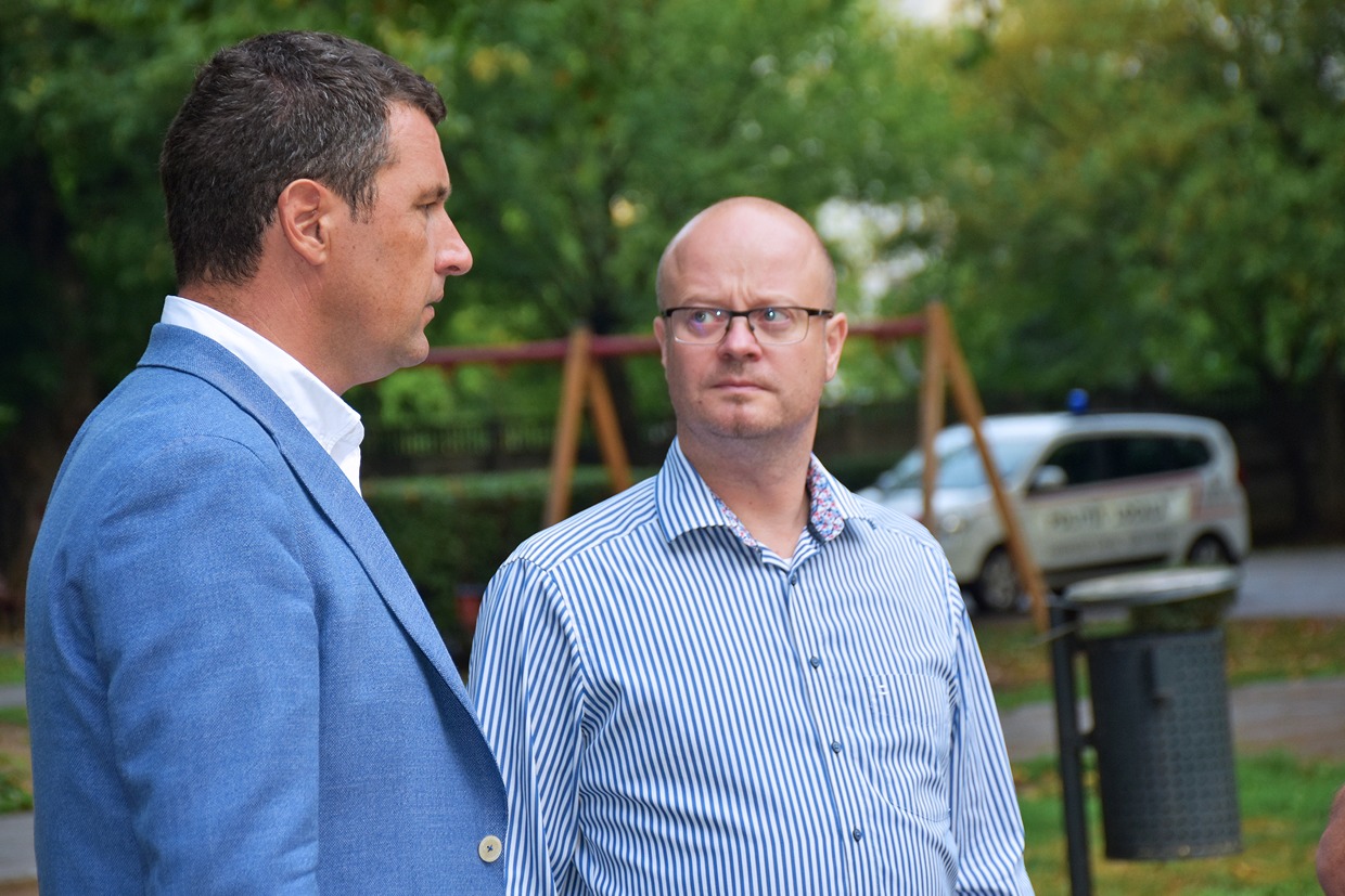 Sprijin de la Ministrul Mediului pentru alungarea ciorilor