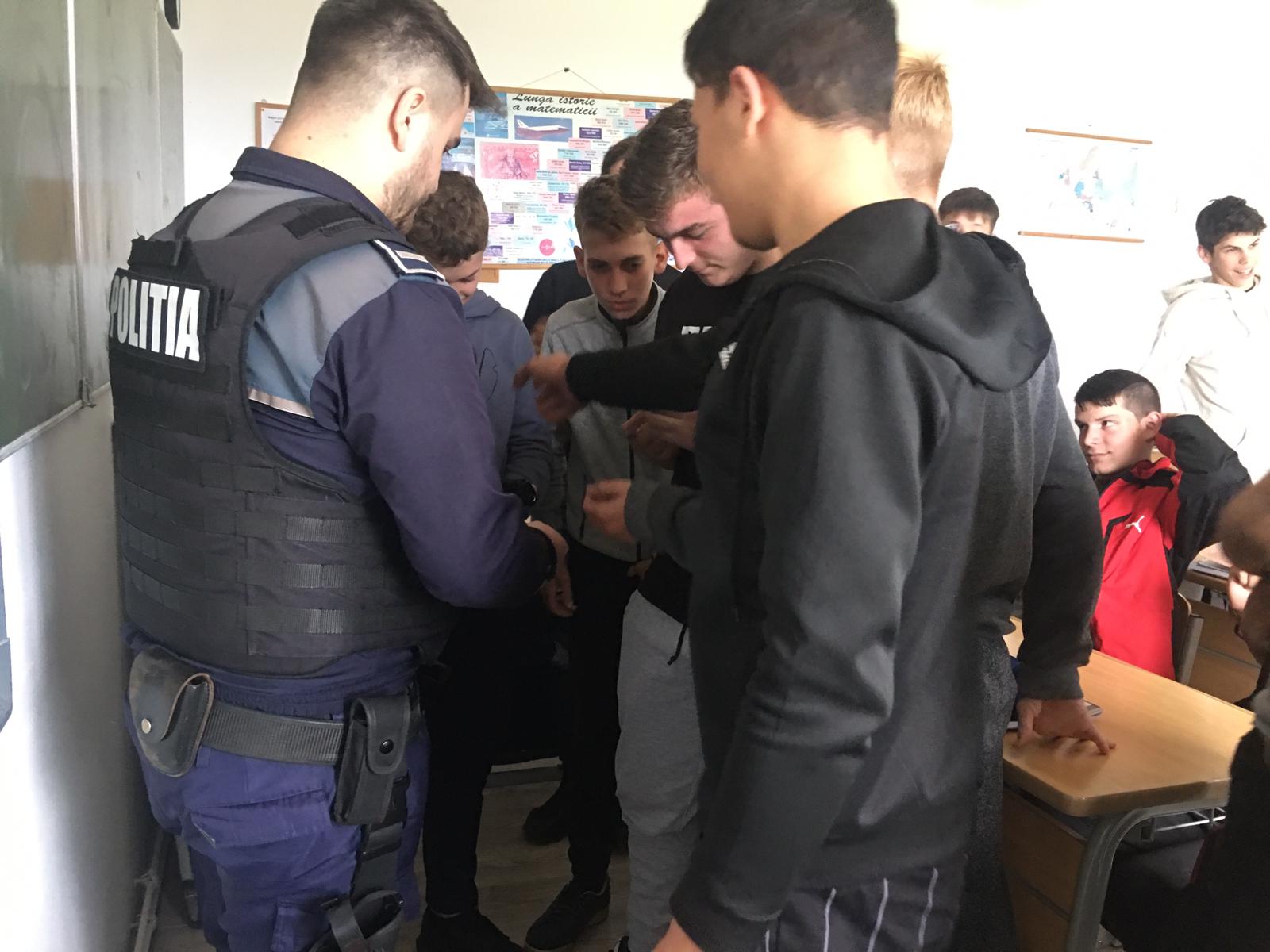 DESPRE RĂSPUNDEREA PENALĂ A MINORILOR LA LICEUL IONIȚĂ G. ANDRON DIN NEGREȘTI OAȘ