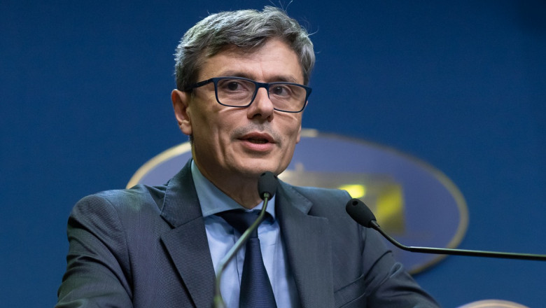 Virgil Popescu, ministrul Energiei: "Ne dorim ca în această iarnă populaţia să nu sufere, indiferent că vorbim de energie, gaze sau carburanţi"