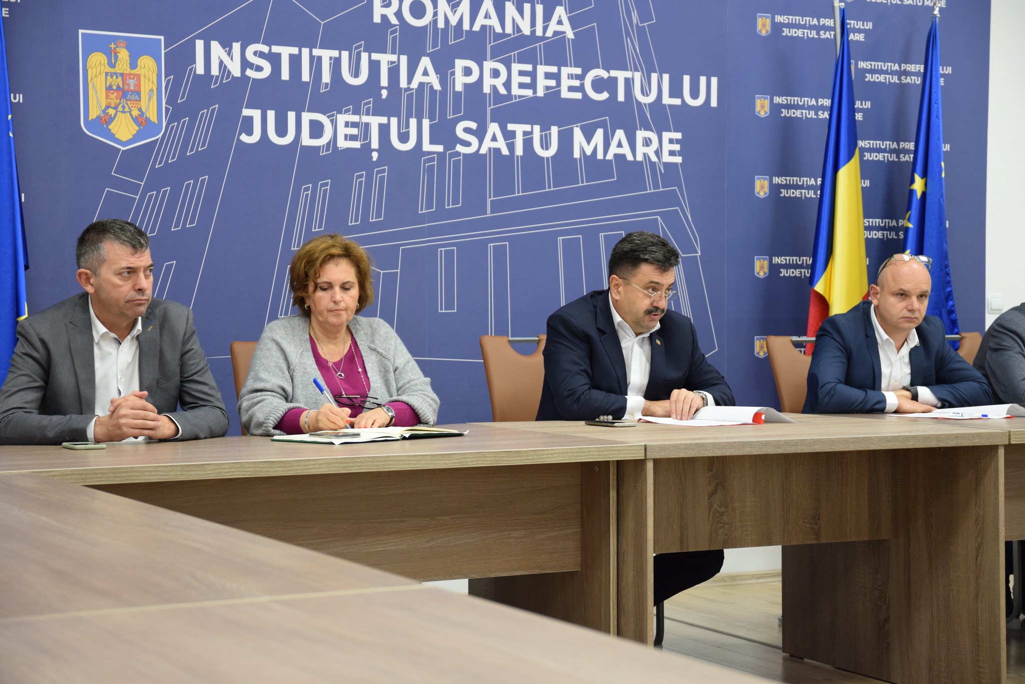 Prefectură  /  Ședința interesantă a Comisiei de Dialog Social