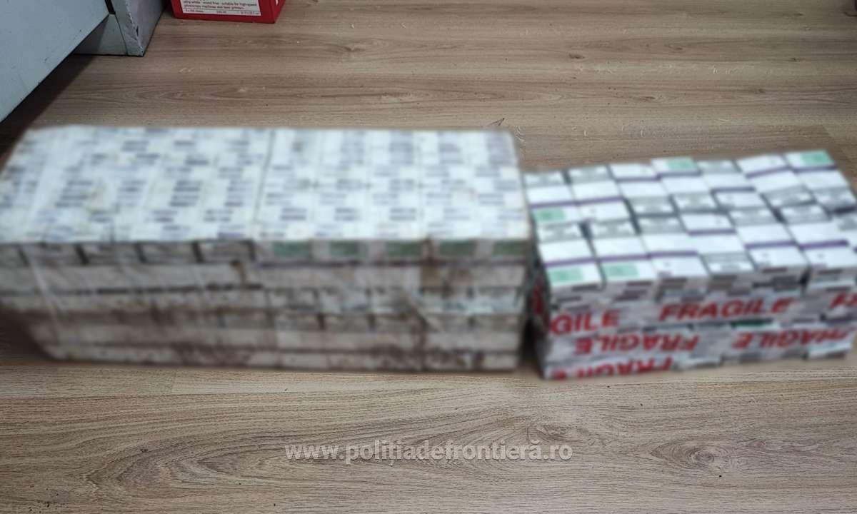 CAPTURĂ. Peste 500 de pachete cu țigări descoperite într-o mașină, oprită în trafic