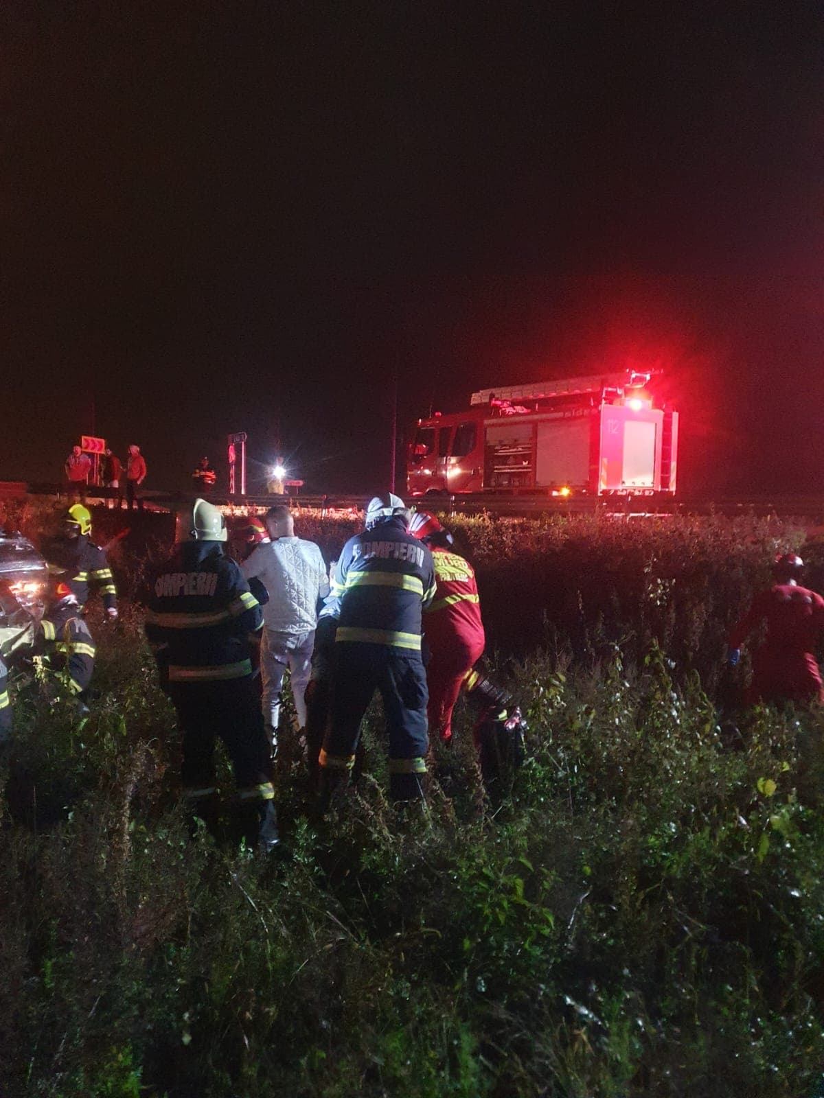 FOTOGALERIE. ACCIDENT GRAV pe CENTURĂ. Două VICTIME  au ajuns la SPITAL