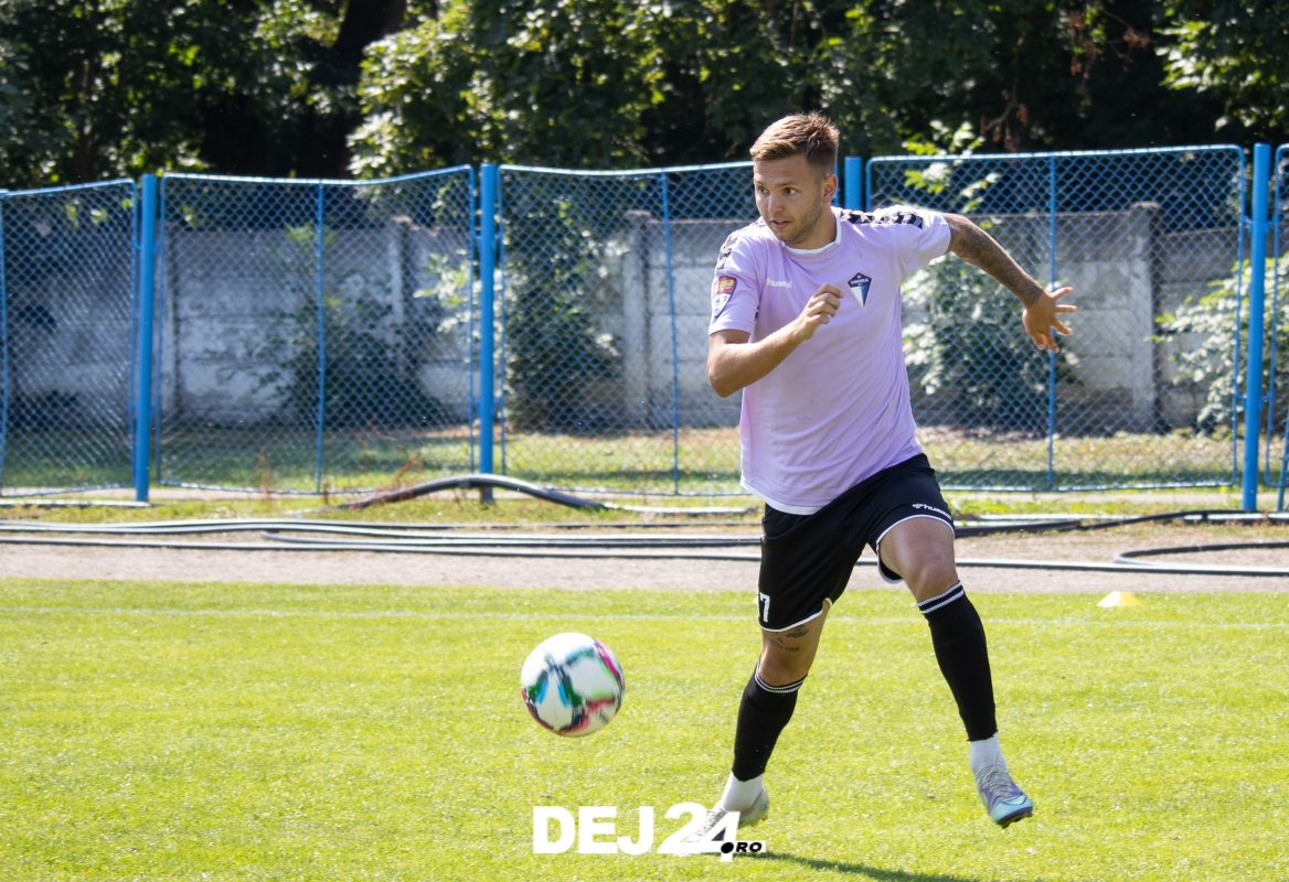 Dubla lui Angelo Cocian duce Unirea Dej pe primul loc