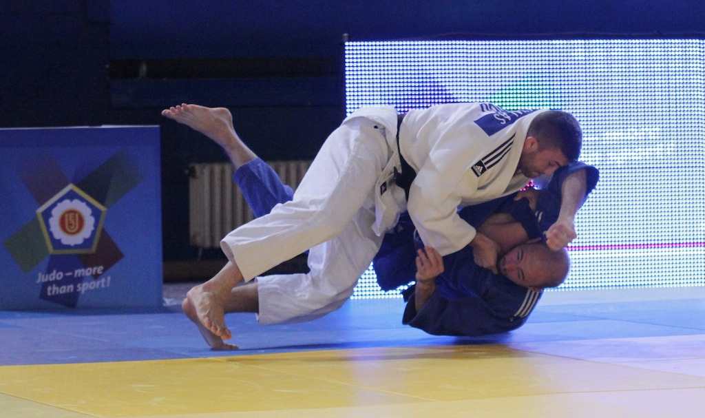 Campionatul Național U21 pe echipe și de lupte la sol, în week end la Satu Mare