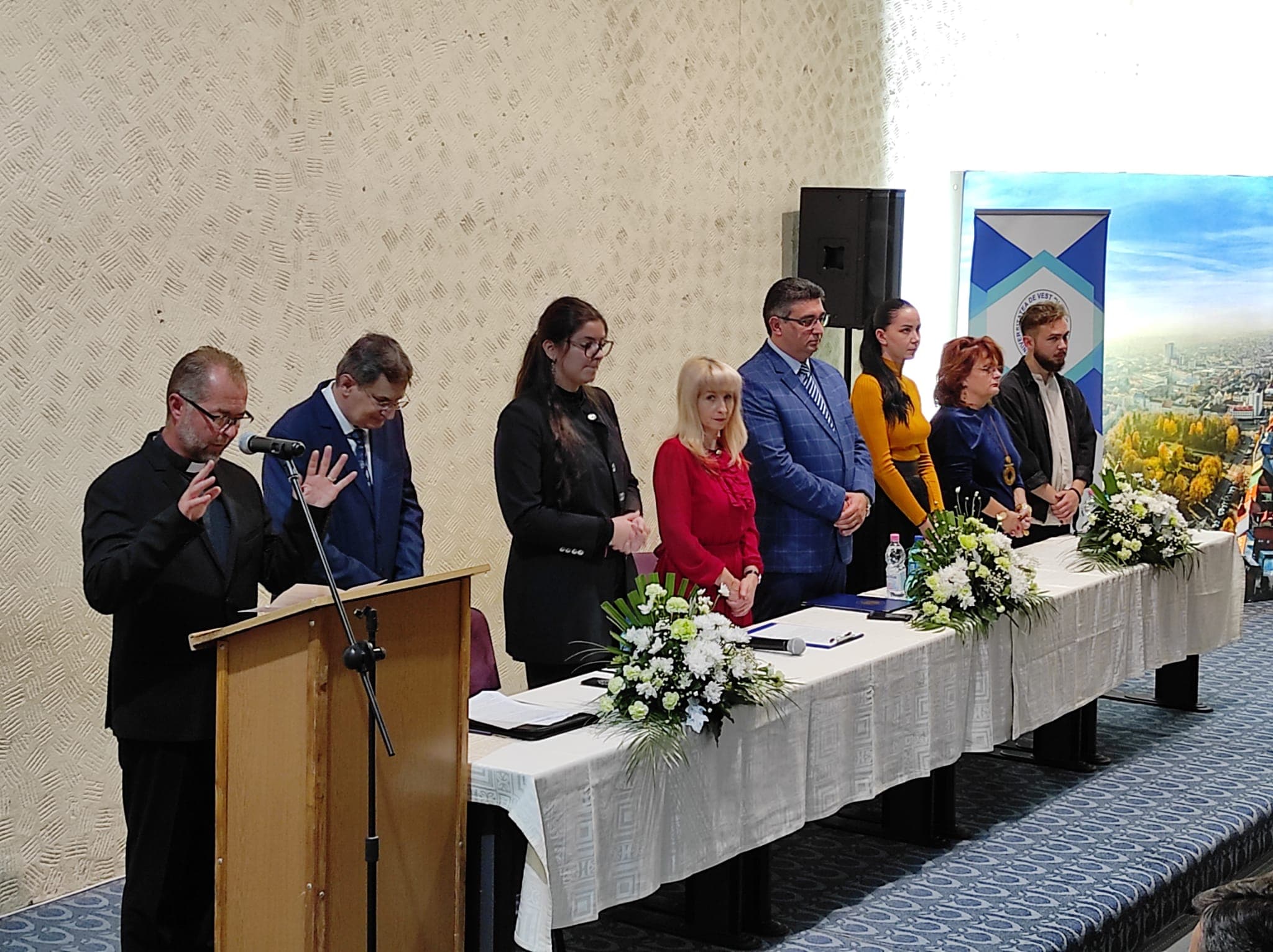 VIDEO/FOTO: EVENIMENT Un nou an universitar a început la Universitatea Vasile Goldiș Satu Mare