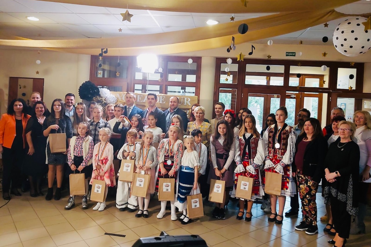 Concurs de talente muzicale ”Vocea de Aur” la Bătania