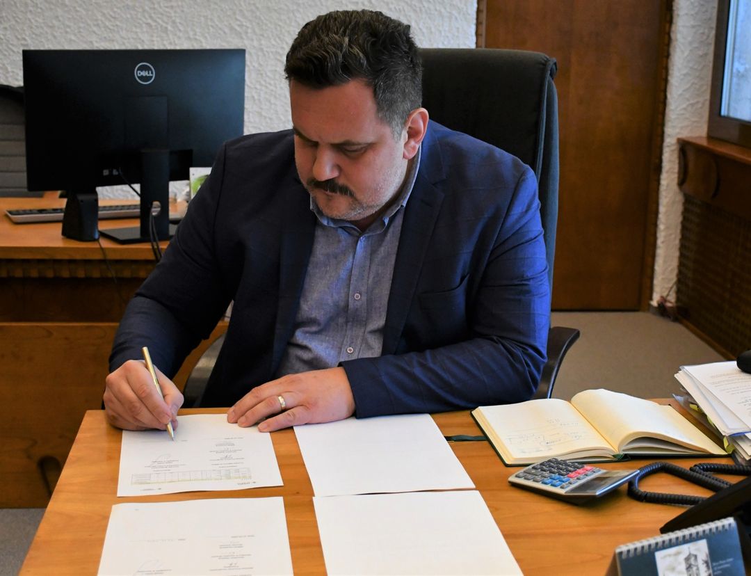 Aproape 9 ha de teren, împădurite în județ. A fost semnat contractul