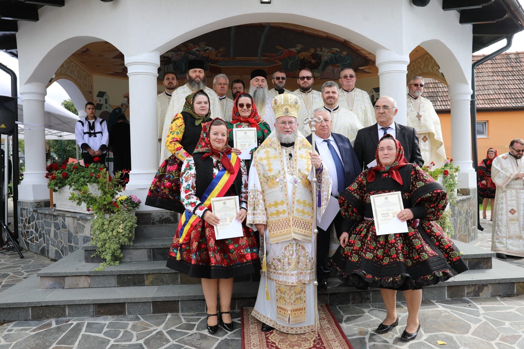 FOTOGALERIE. Liturghie ARHIEREASCĂ în capitala ȚĂRII OAȘULUI